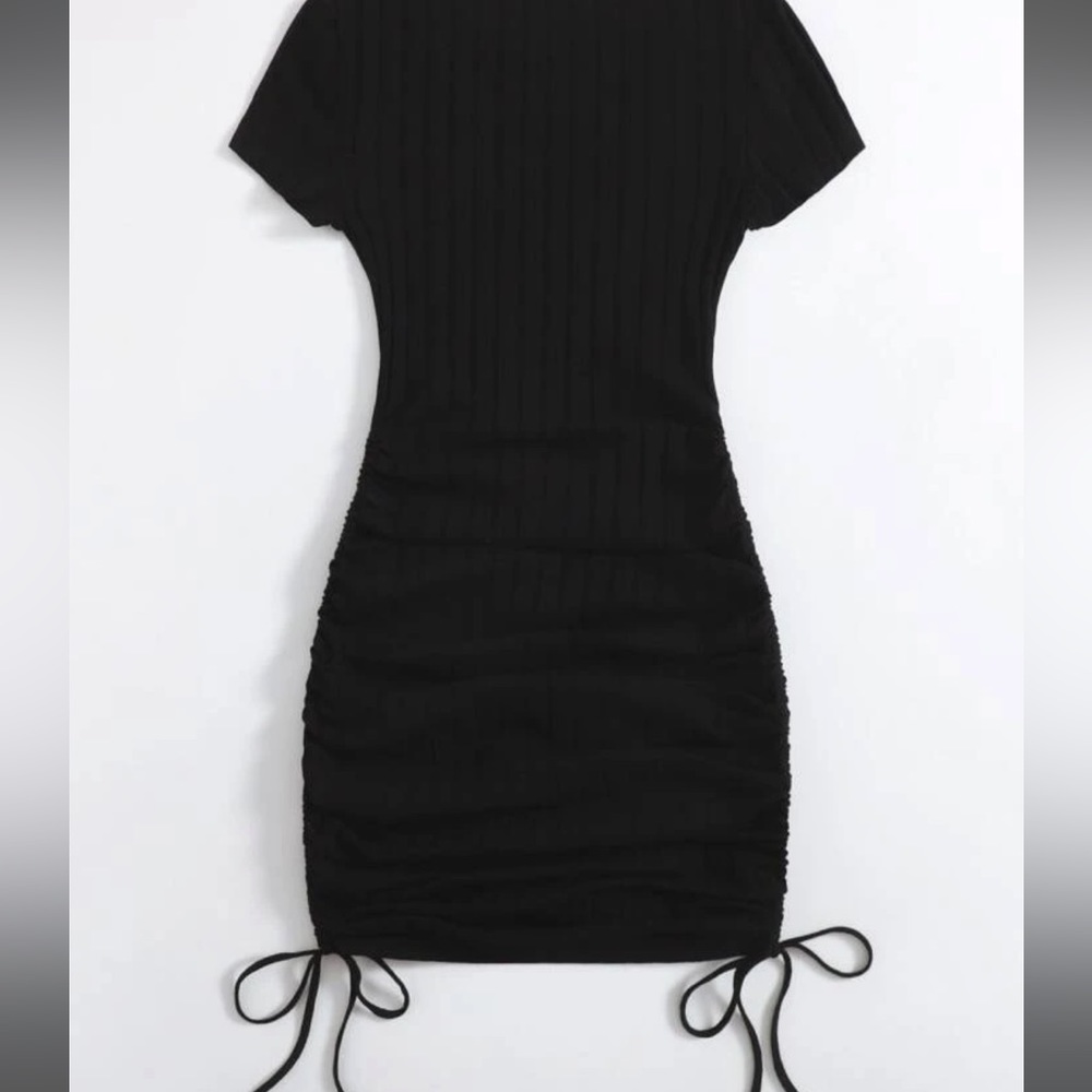Black Drawstring Rib-Knit Bodycon Dress - Picture 2 of 4